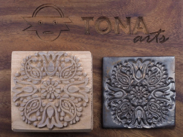 TILE-pat-60 7 x 7 cm Stempel > Quadratische Stempel TONA arts