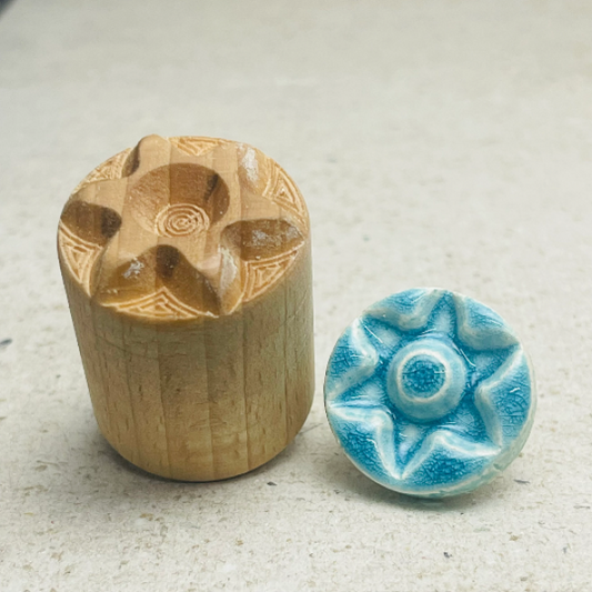 Blume-22 Runde Stempel TONA arts