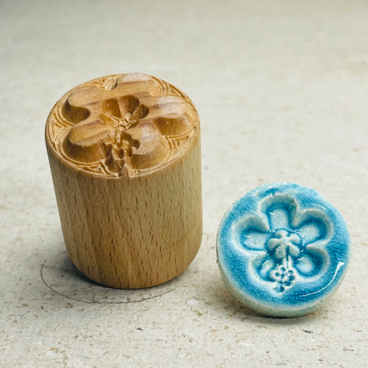 Blume-27 Runde Stempel TONA arts