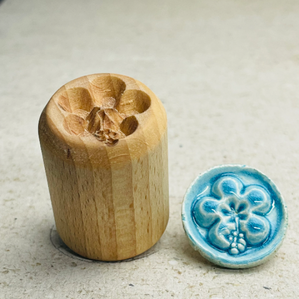 Blume-32n Runde Stempel TONA arts