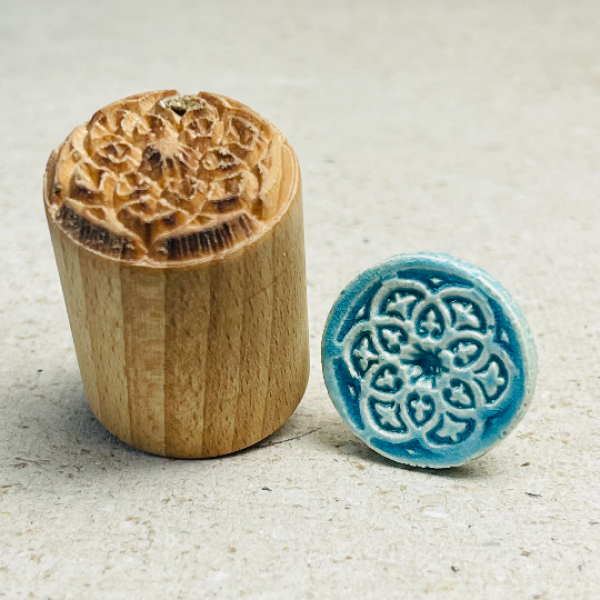 Blume-41 Runde Stempel TONA arts