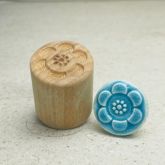 Blume-rsx-n Runde Stempel TONA arts